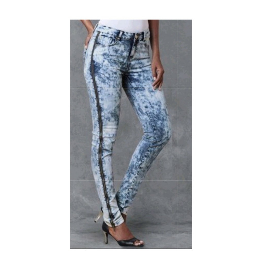 Acid Wash Jeans